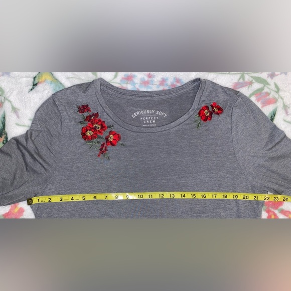 Aero Seriously Soft Perfect Crew Long Sleeve - Picture 2 of 4